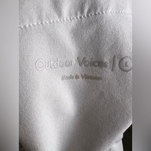 Outdoor Voices Orange Athletic Shorts Mid-Length Relaxed Fit size Large - Picture 6 of 7